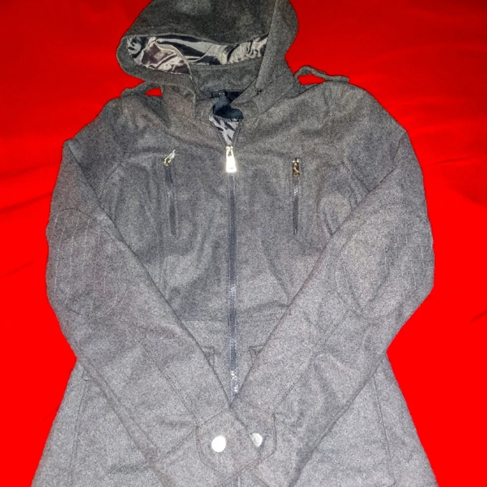 Therapy Jacket - Picture 1 of 8